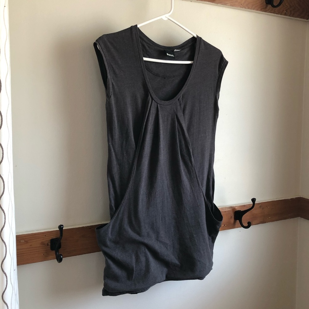 Bench  | Gray tunic. Size M.